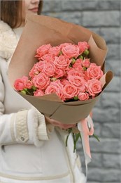 Кустовые розы Барбадос 9шт 45668997