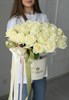 Композиция в коробке с белыми розами (31шт) 73 в Туле