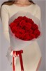 Красные розы в упаковке Туман (15шт) 810 в Туле