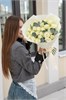 Белые розы Кения 40см с эвкалиптом (25шт) 89098332555 в Туле