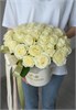 Композиция в коробке с белыми розами (31шт) 73 в Туле